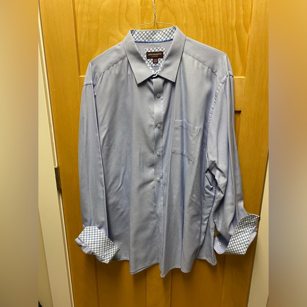 Johnston & Murphy Dress Shirt with Contrasting Color and Cuffs